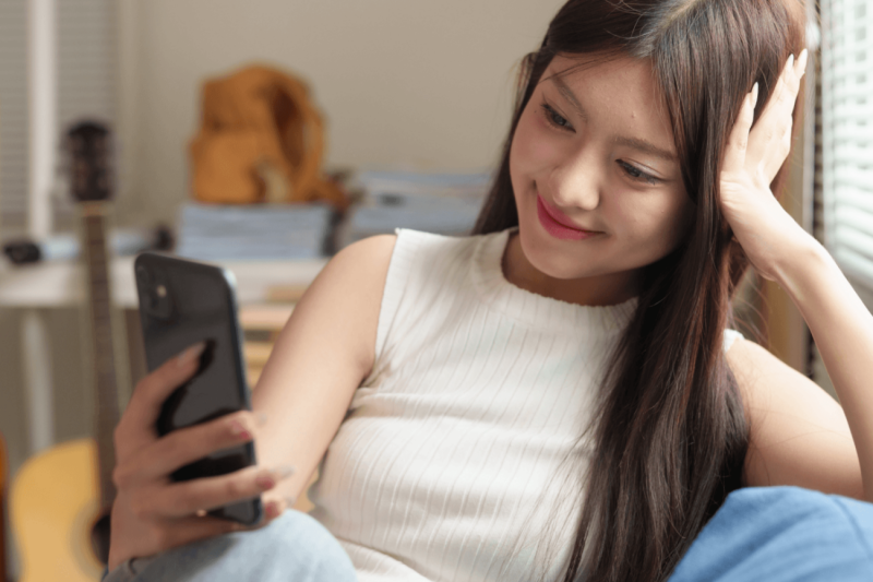 "애인보다 로봇이 편해"…성인 23%, AI 휴머노이드와 '은밀한 스킨십'까지 상상